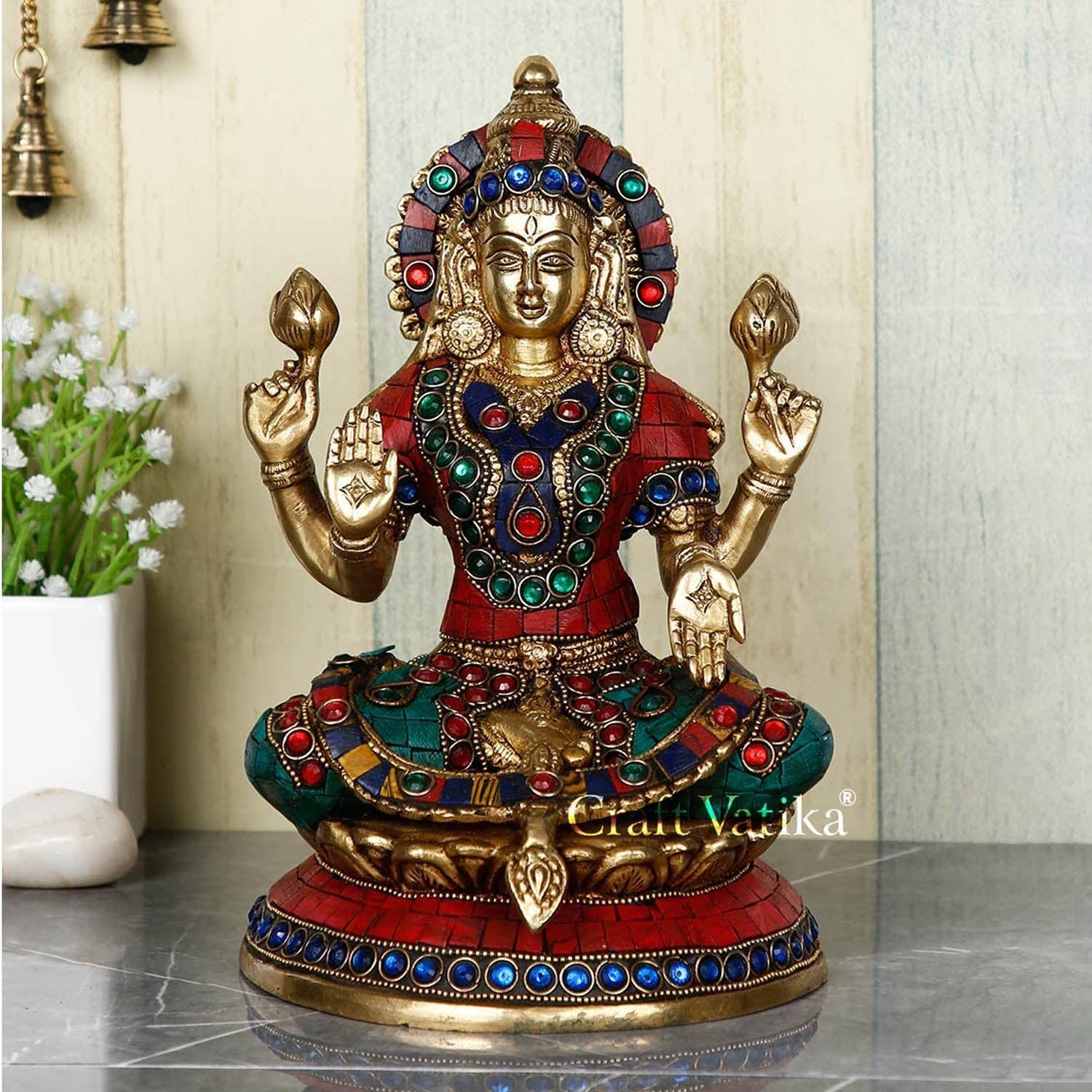 Lakshmi Maa Idol Made With Turquoise Brass Showpiece Lts127